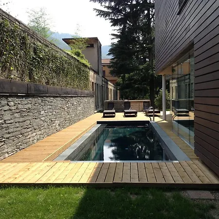 ゲストハウス Casa Sull'albero 4*
